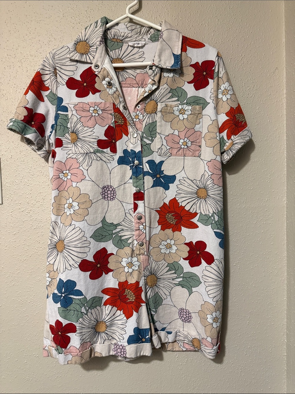 Floral Button-Up Short Sleeve Romper - Multicolor Daisy Print